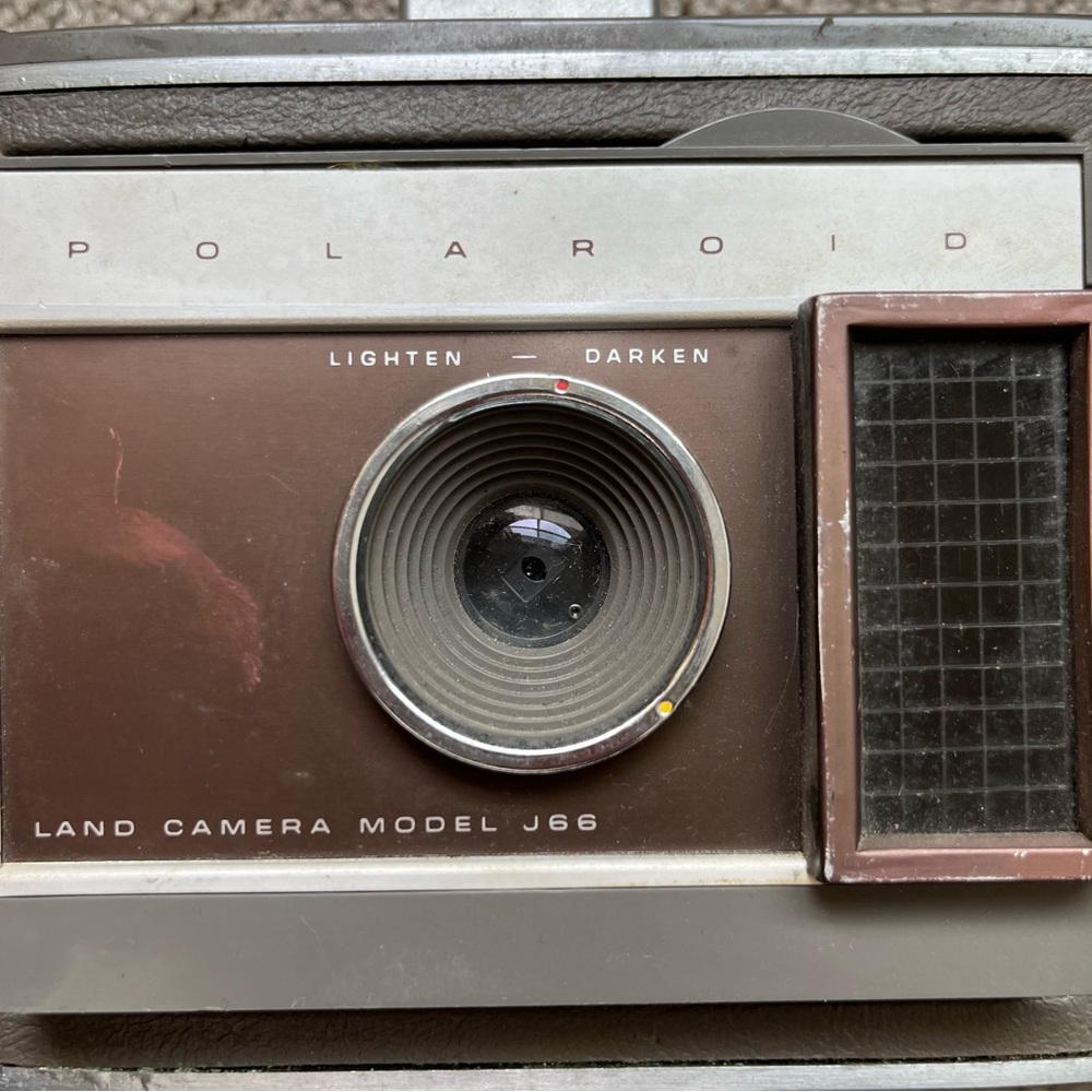 vintage polaroid land camera model J66 - Picture 11 of 14